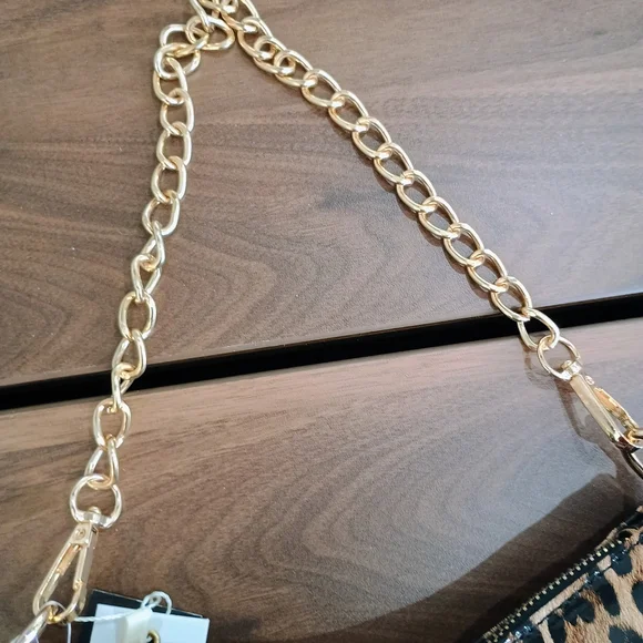 Leopard Print Mini Bag with Gold Chain - Picture 3 of 7